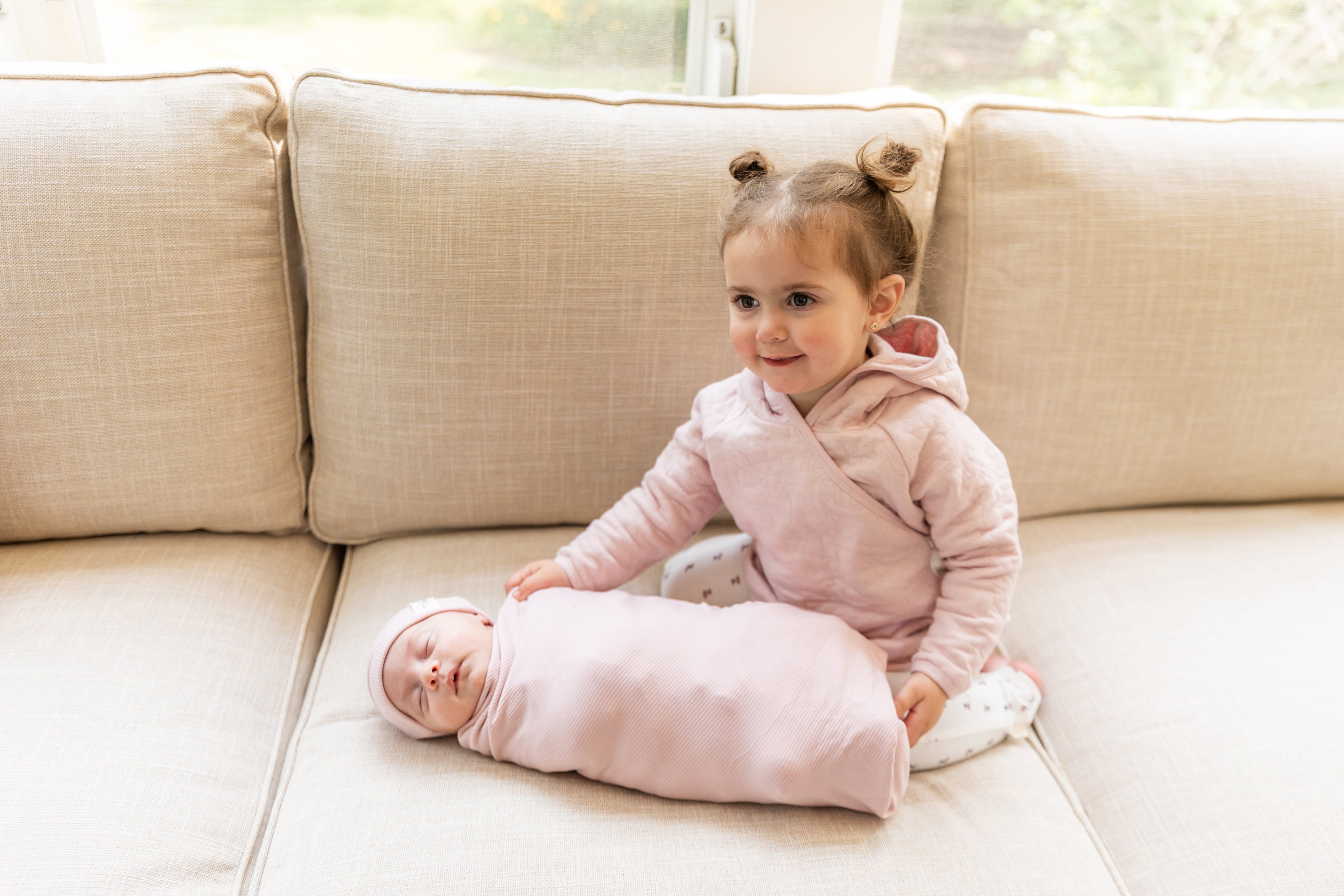 Bebe Bella Ribbed Blanket & Hat Set