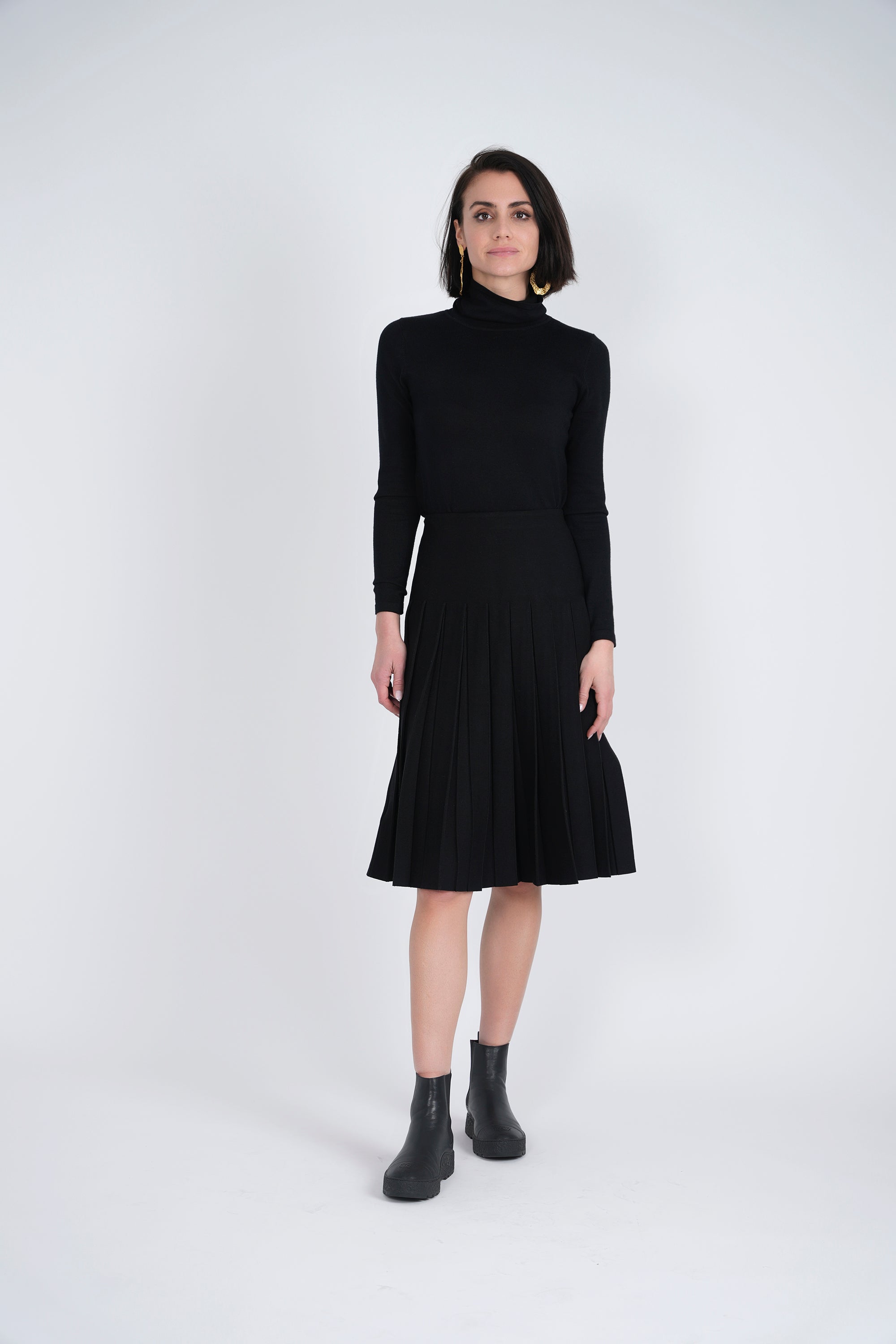 Knit Pleated Skirt