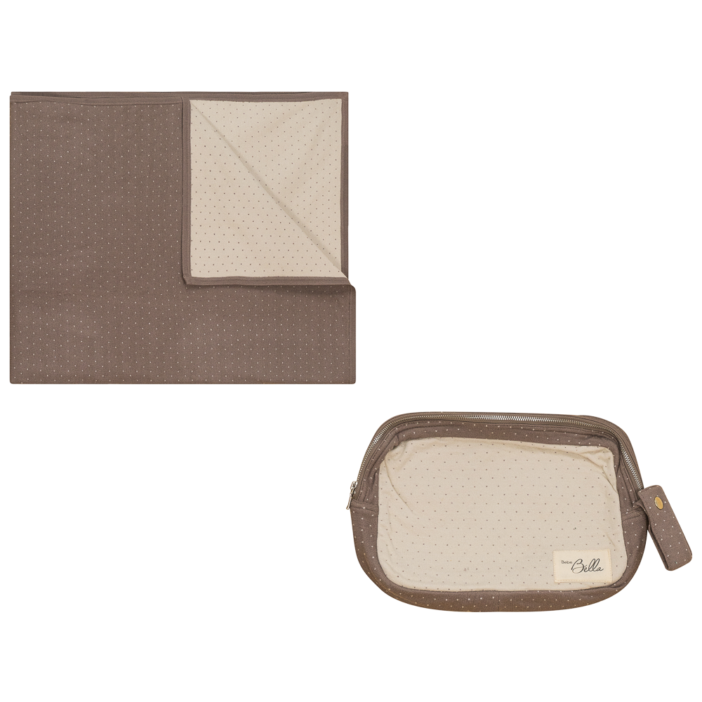 Knitted Blanket with Pouch