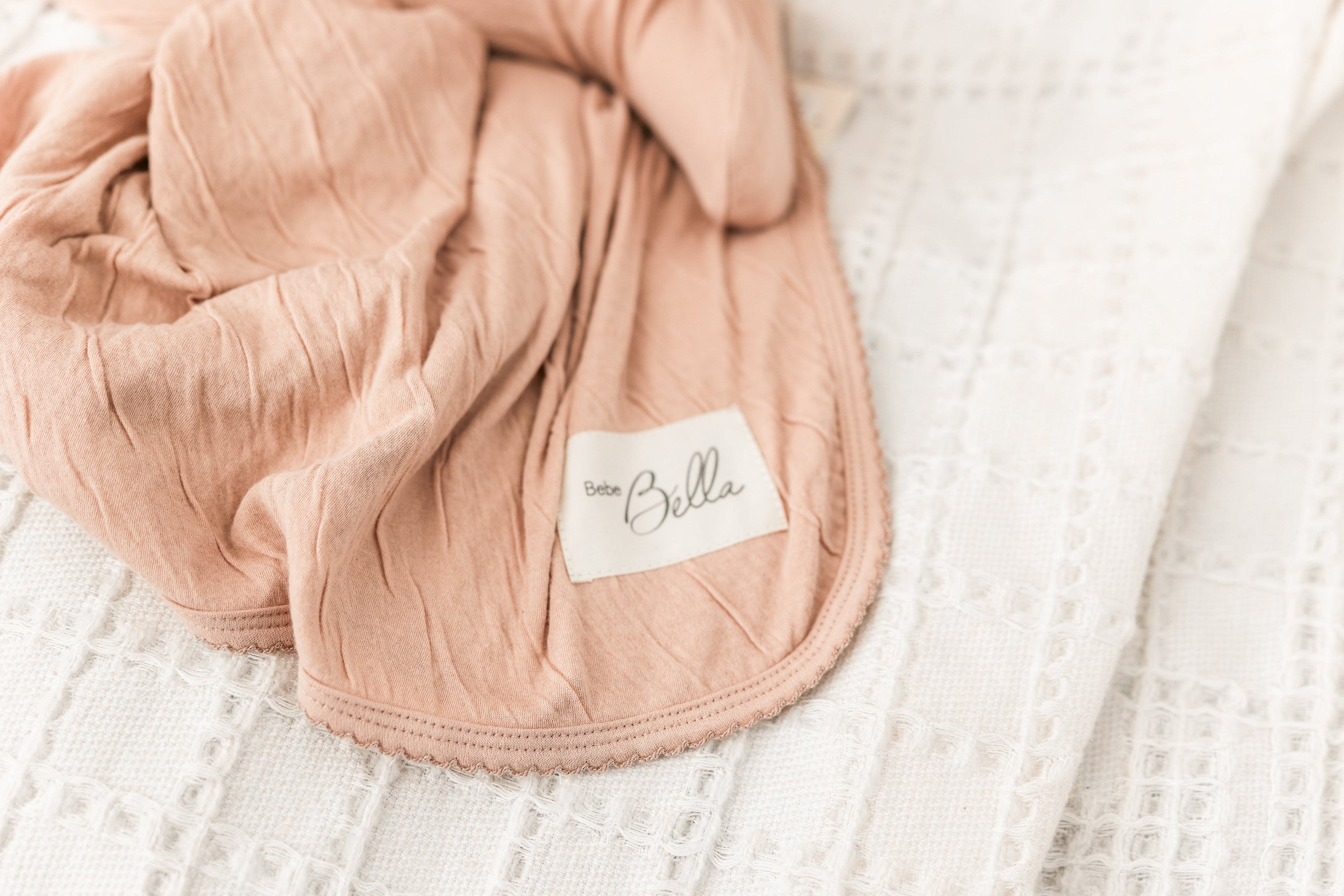 Crinkled Jersey Blanket