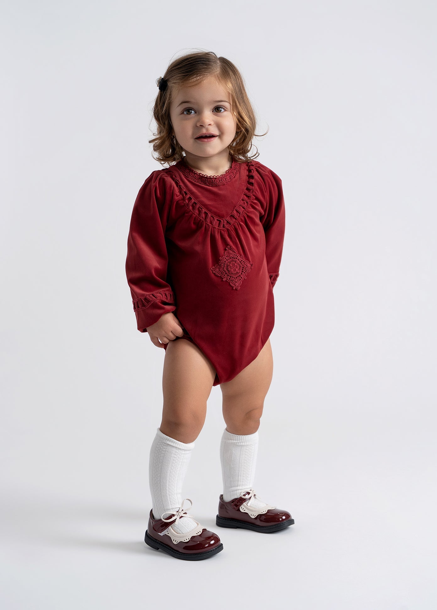 Velvet Lace Bubble