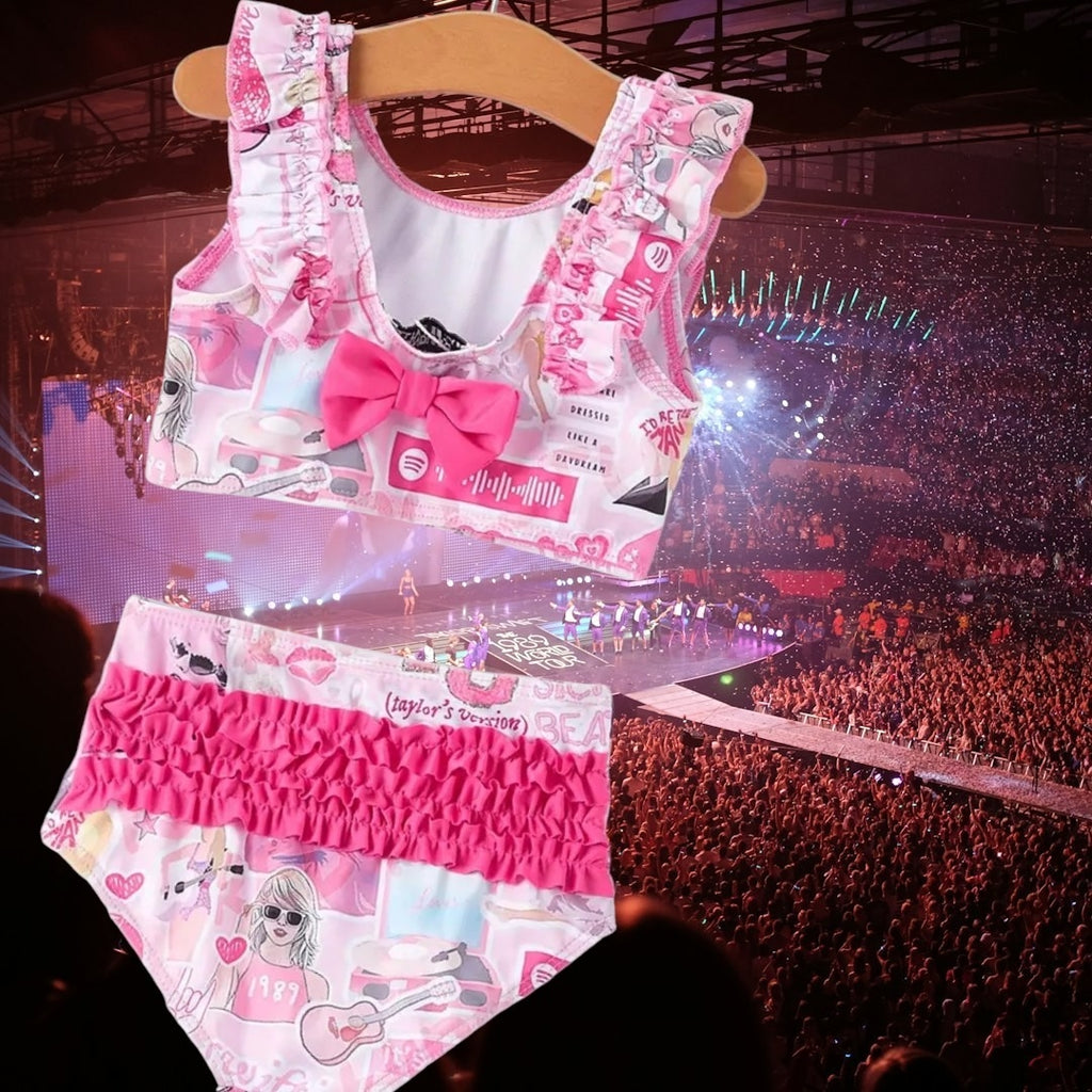 New Taylor Swift swimsuit 10/12